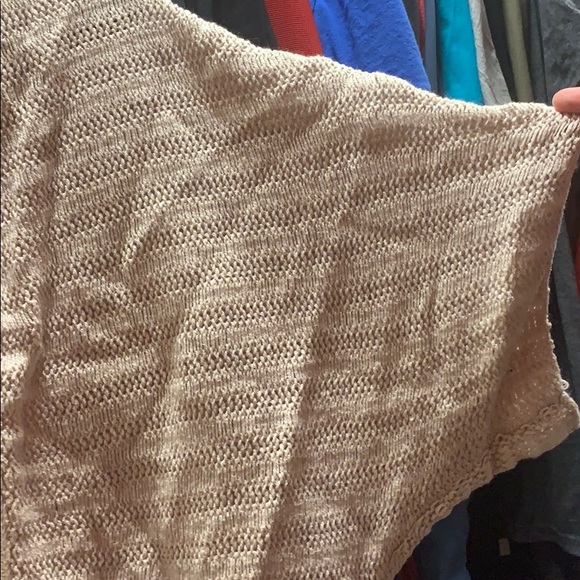 Shrugs - Picture 6 of 6